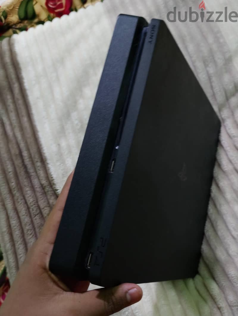 PS4 SLIM 500GB 5