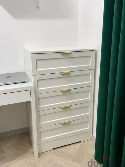 White 5-Drawer Chest of Drawers - 20kd