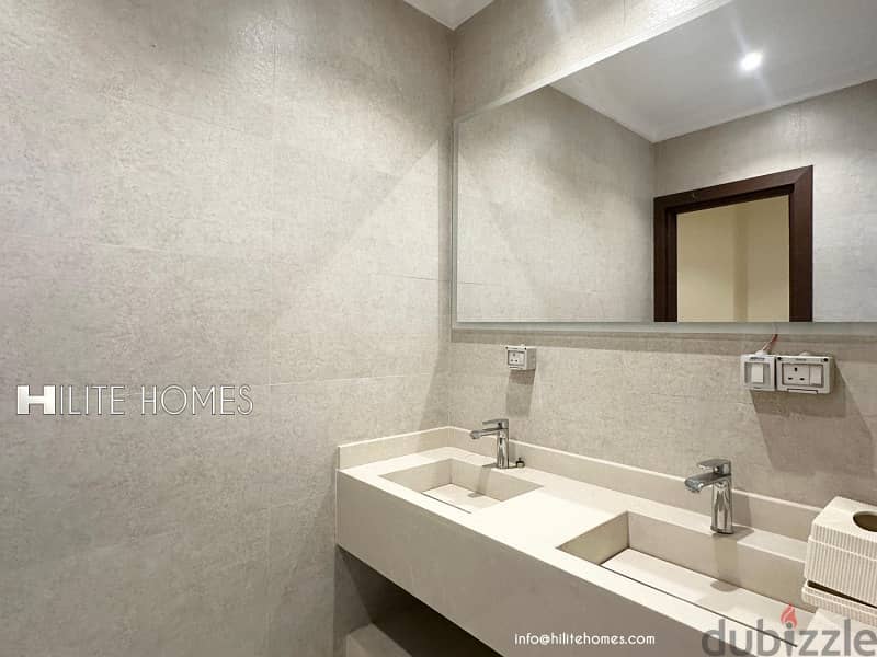 Beautiful Luxury Penthouse for rent in Salmiya 3