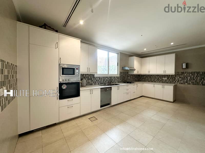Beautiful Luxury Penthouse for rent in Salmiya 5