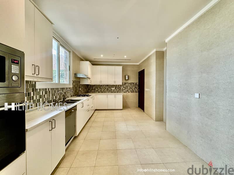 Beautiful Luxury Penthouse for rent in Salmiya 6