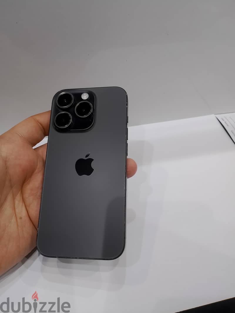 iPhone 15pro 128GB 2