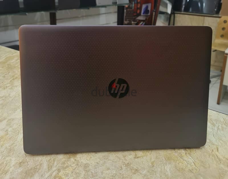 Need a Powerful Laptop? HP ZBook Studio G3 for Just 90 KD! 2