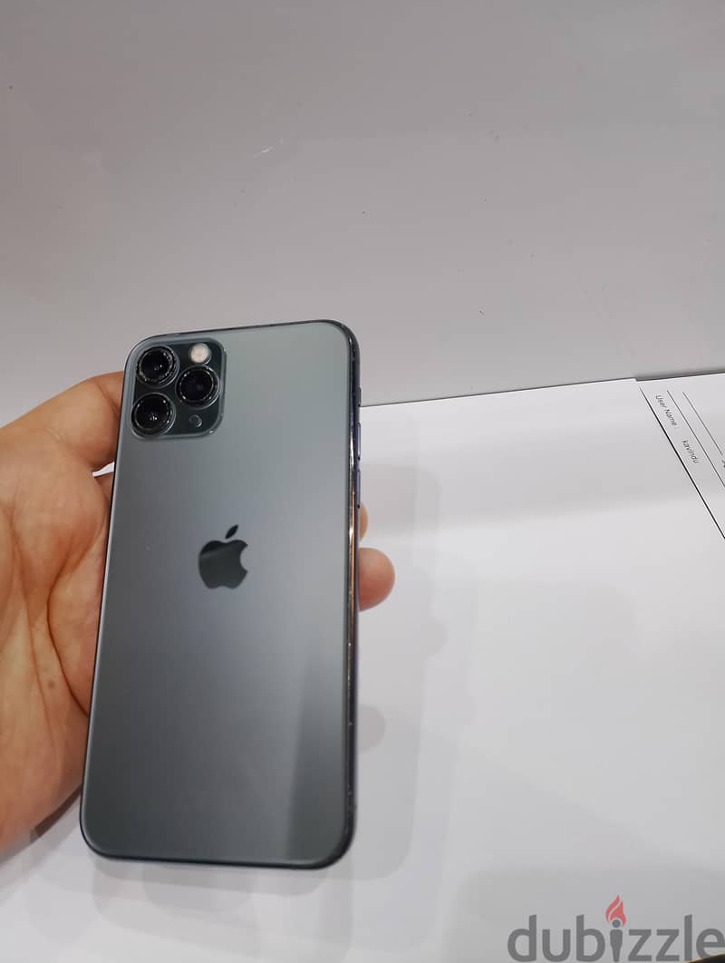 iPhone 11pro GB 256.   زيروووو ضريبه مصر 4