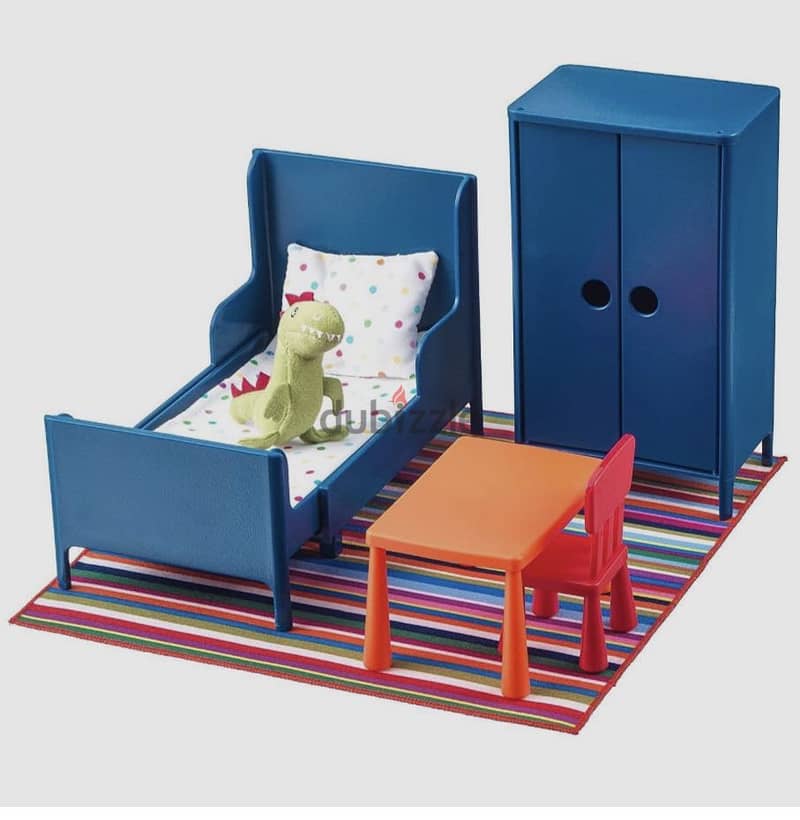 Wooden toys house with furniture 1