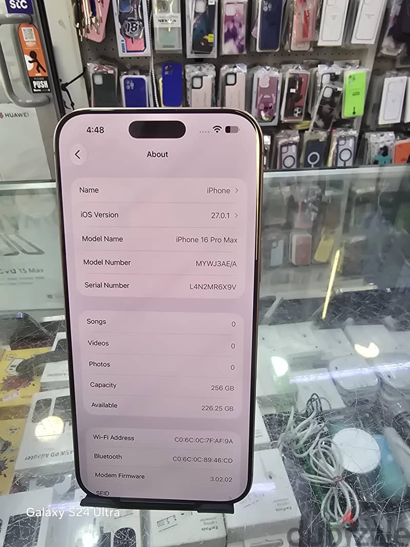 Apple - iPhone 16 Pro Max 3