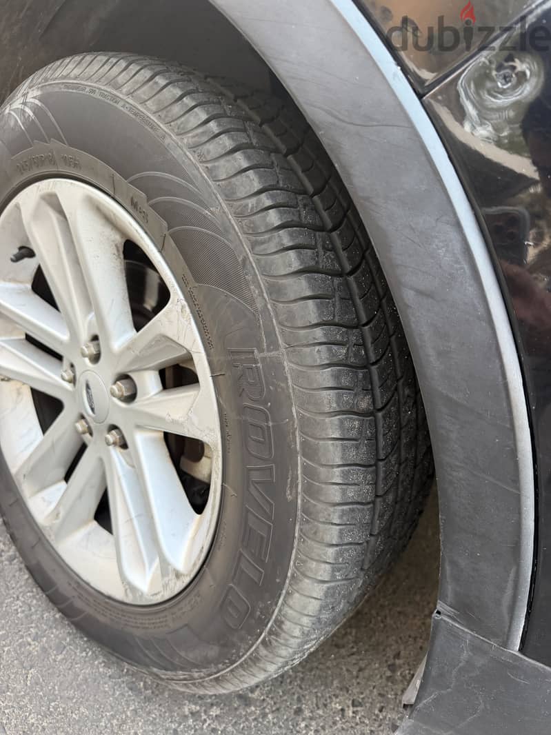 Ford Explorer 2012 1