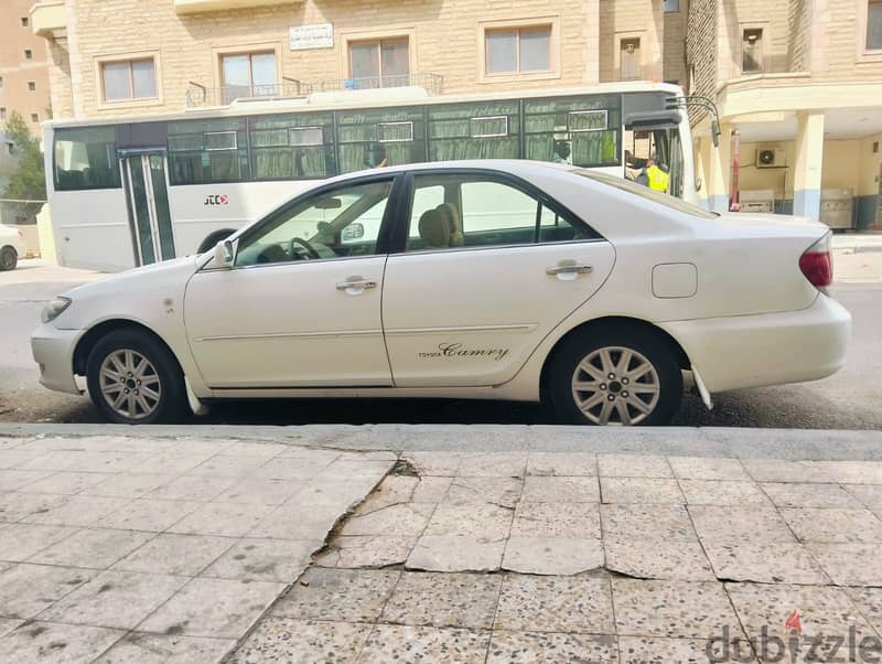 Toyota Camry 2005 Touring 2