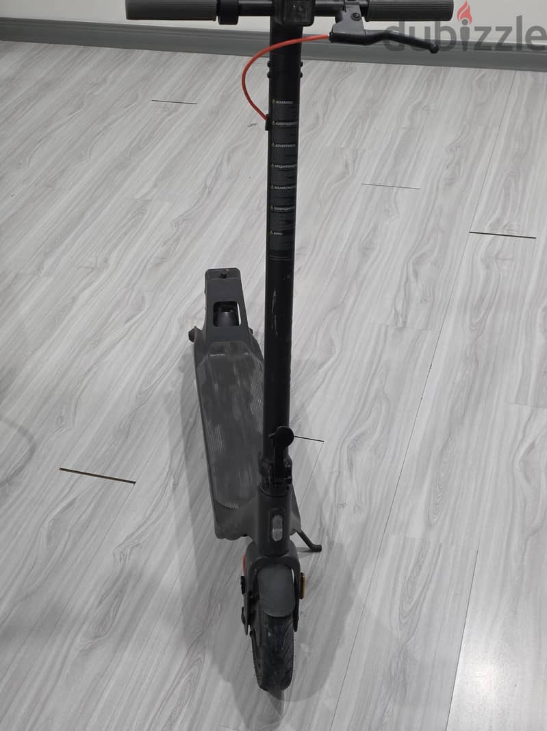 Xiaomi Electric Scooter 4 Lite (2nd Gen) EU Range: 25 km 3