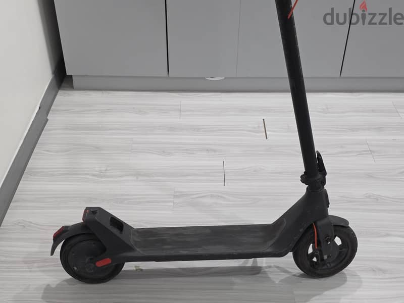 Xiaomi Electric Scooter 4 Lite (2nd Gen) EU Range: 25 km 5