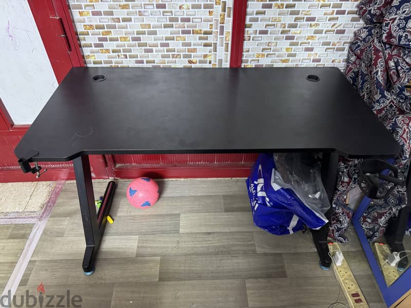 Urgent Sale for Less price and good Condition 16
