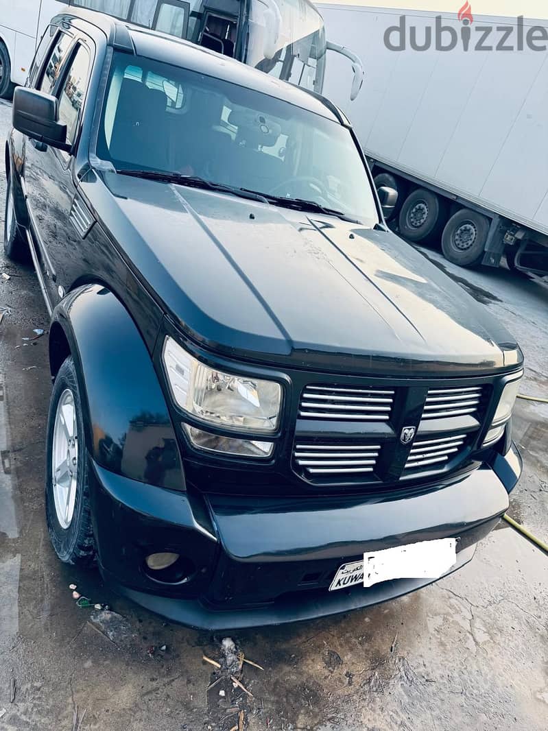 Dodge Nitro 2011 3