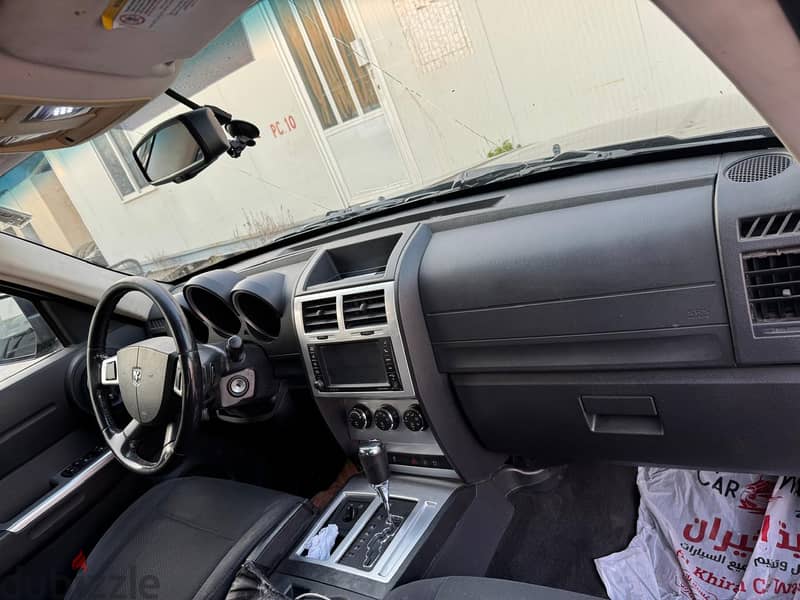 Dodge Nitro 2011 8