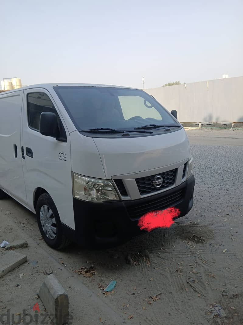 Nissan Urvan 2014 3