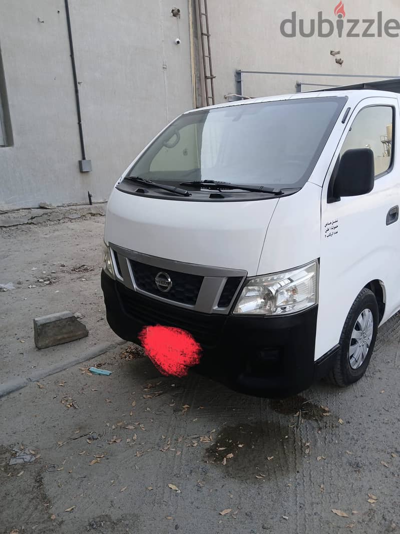 Nissan Urvan 2014 6
