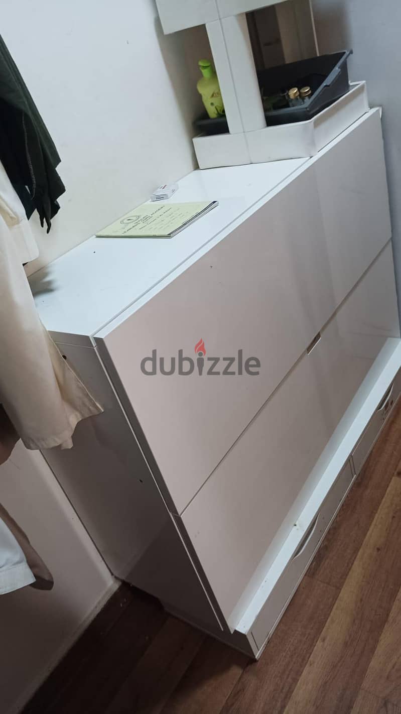Ikea shelf cabinet for luxury house 4