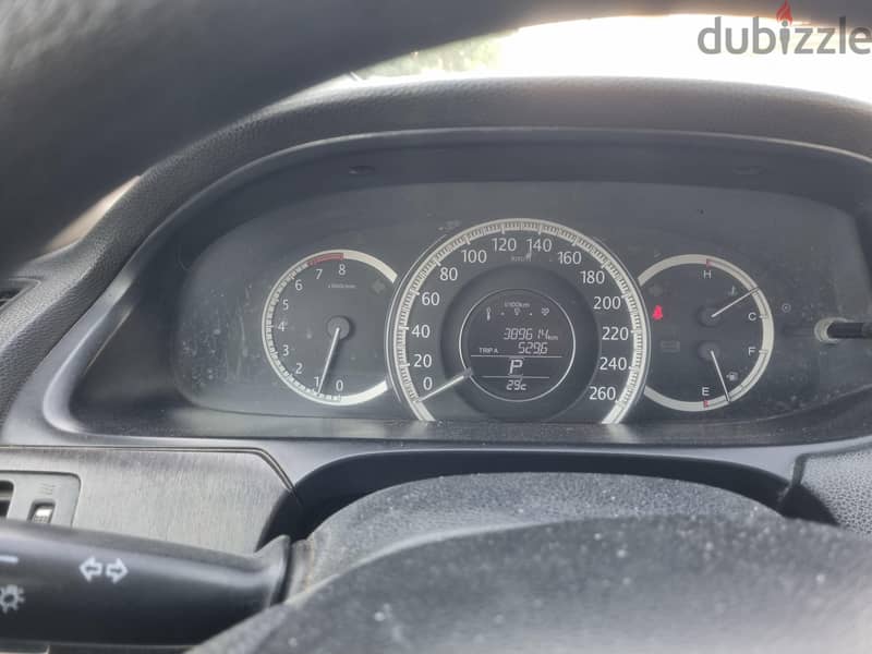 Honda Accord 2013 good condition 4 calendar passing one year 6