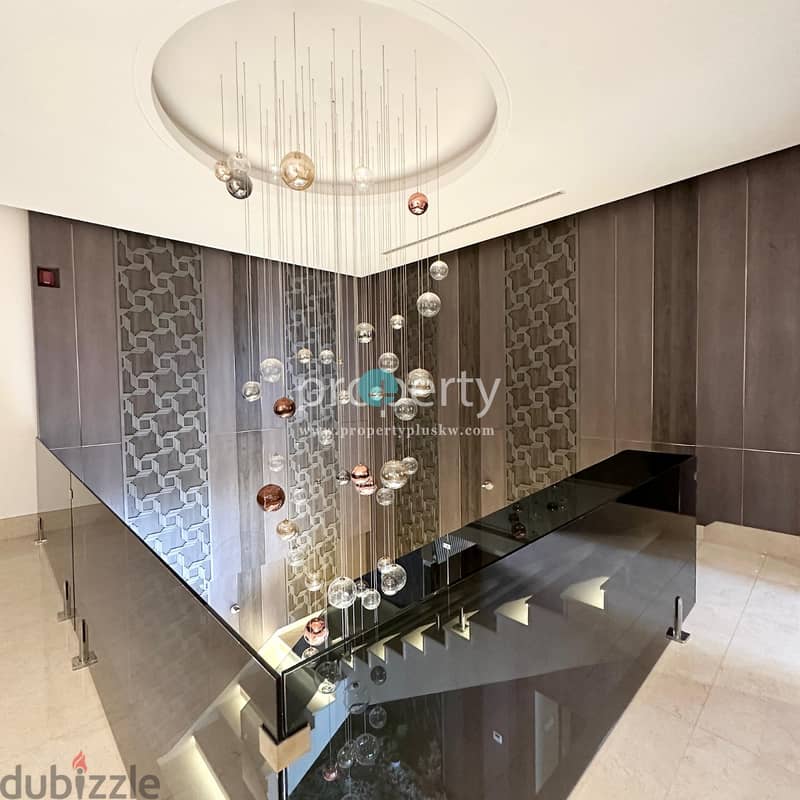 Beautiful Five Bedroom Penthouse for rent in Salmiya 1