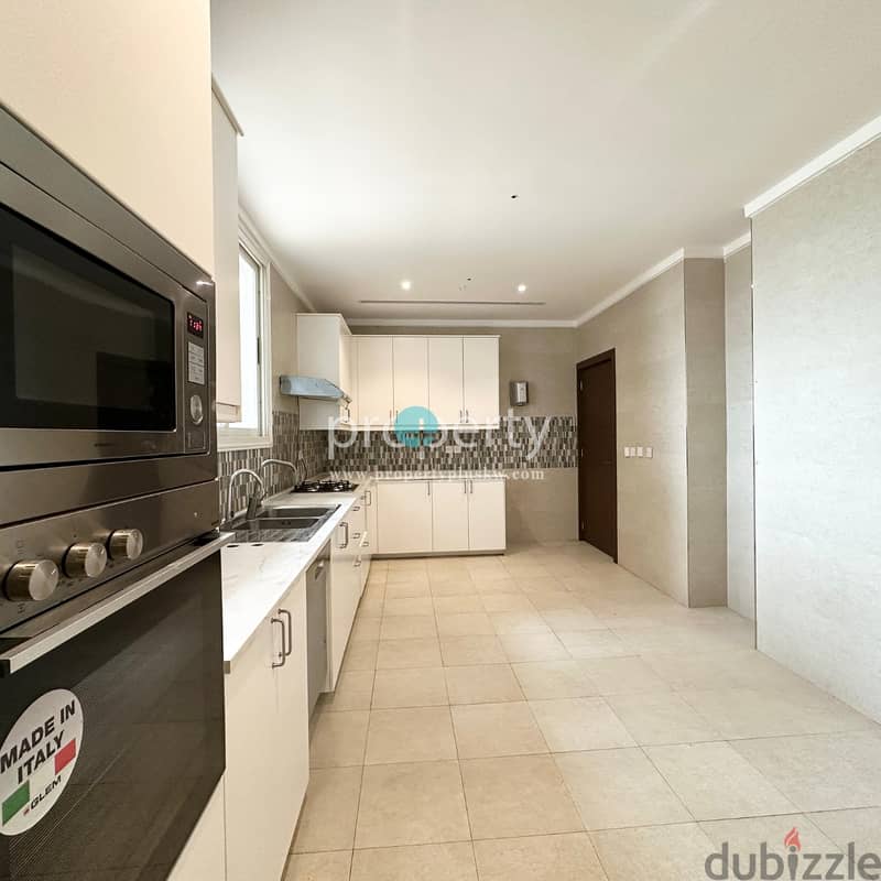 Beautiful Five Bedroom Penthouse for rent in Salmiya 8
