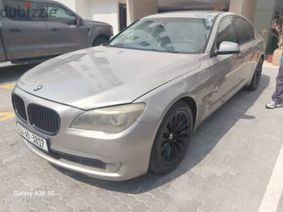 BMW 740 2010