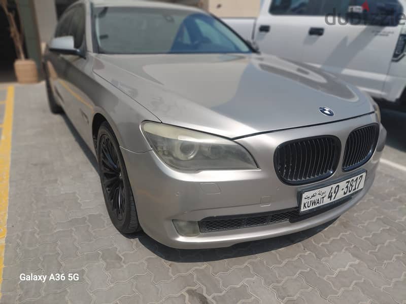 BMW 740 2010 3