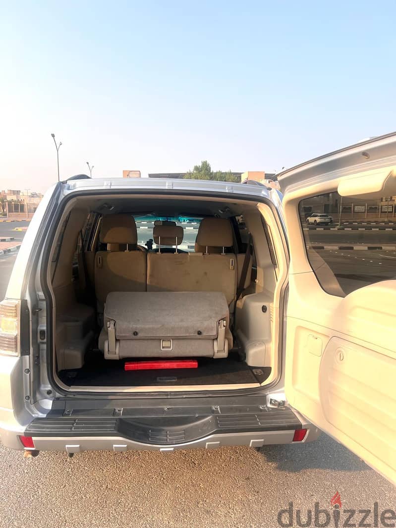 Mitsubishi Pajero 2013 10