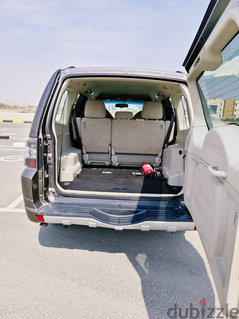 Mitsubishi Pajero 2013 good condition 9