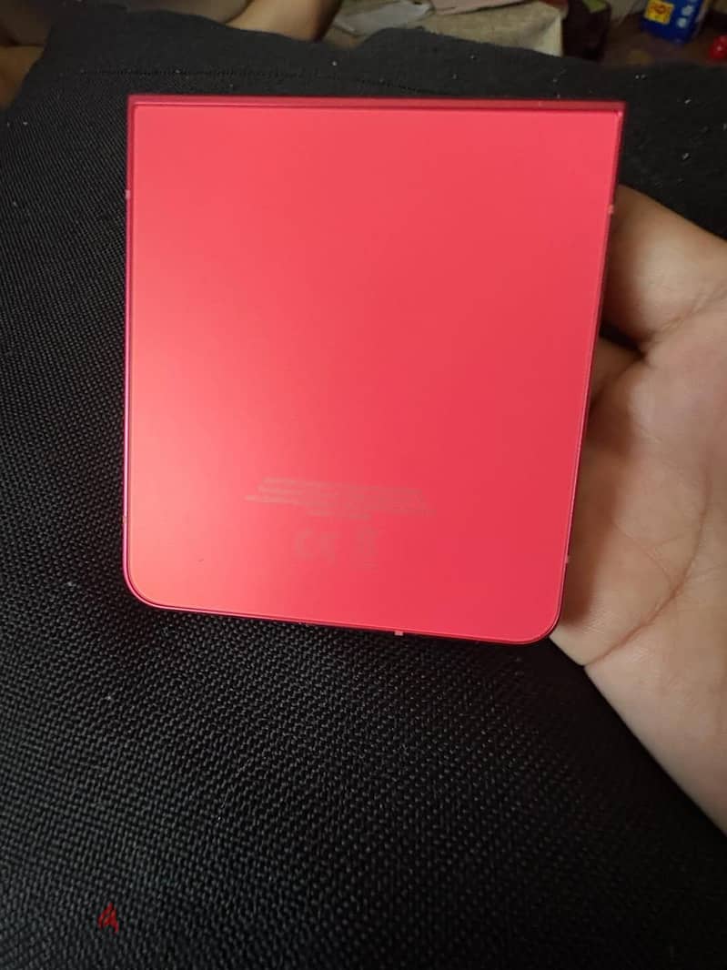 Samsung Z Flip 7 2