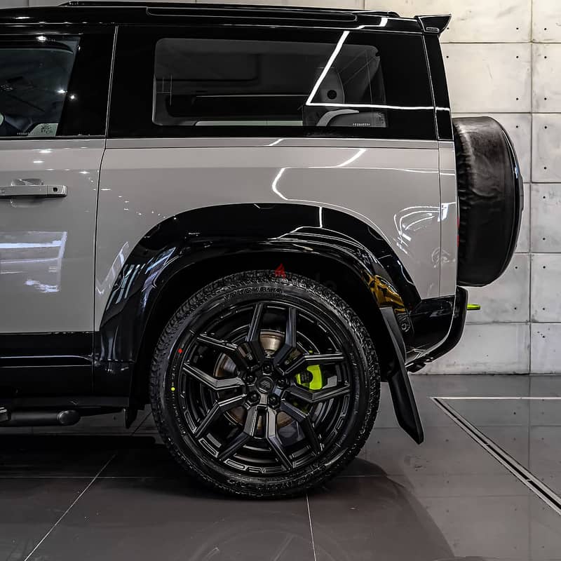 Land Rover Defender 90 2026 لاند روفر ديفندر 90 ذات المسار العريض (Wid 10