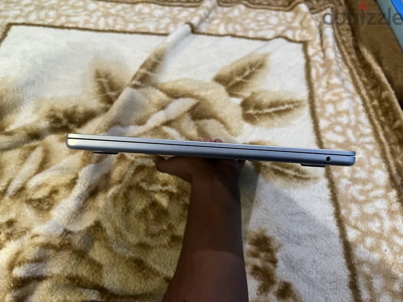 Macbook air M4 13.6" 16/512 8