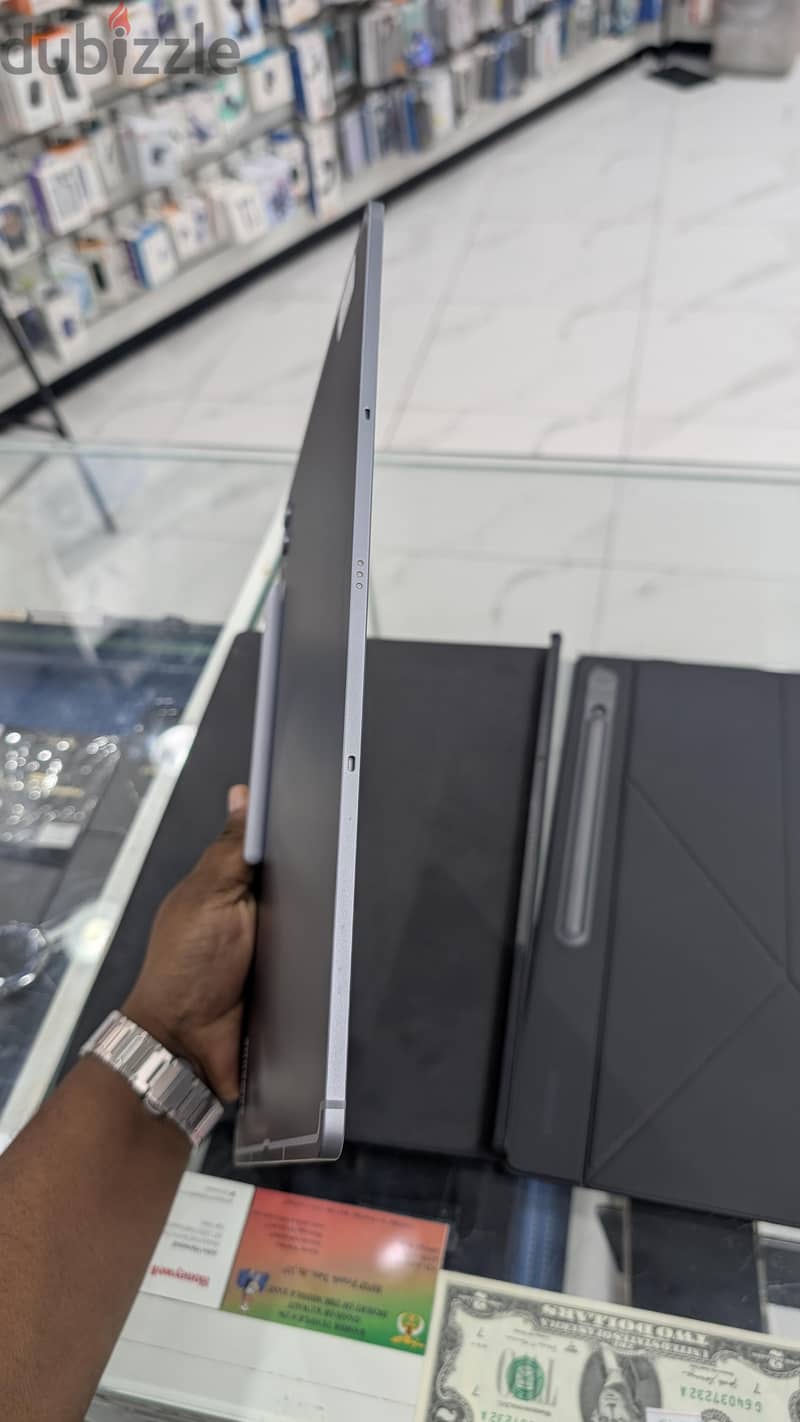 Samsung Galaxy tab S10 ULTRA 5G 4