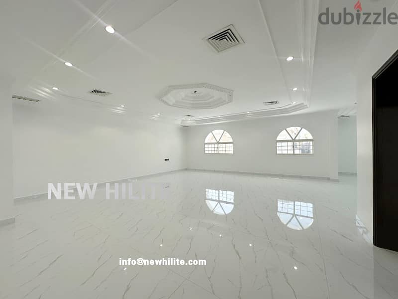 Renovated 8-Bedroom Villa for Rent in Qortuba 8
