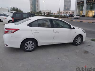 Toyota Yaris 2016 E 1.3