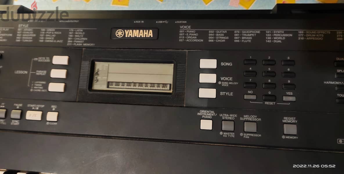 YAMAHA PSR A-350 Oriental Musical Keyboard for sale in mint condition 3