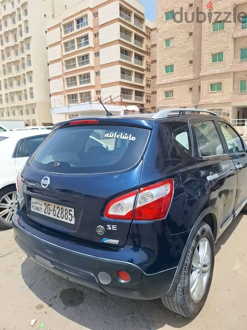 Nissan Qashqai 2012 1