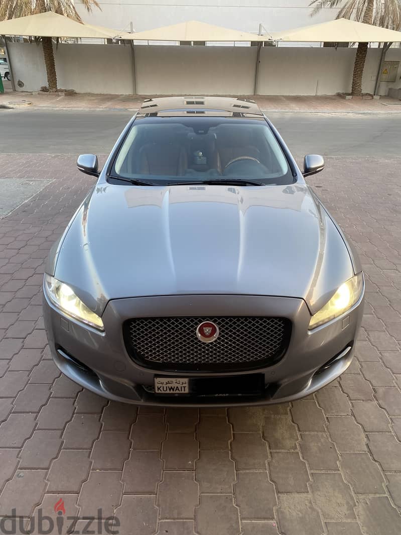 Jaguar XJ 2014 9
