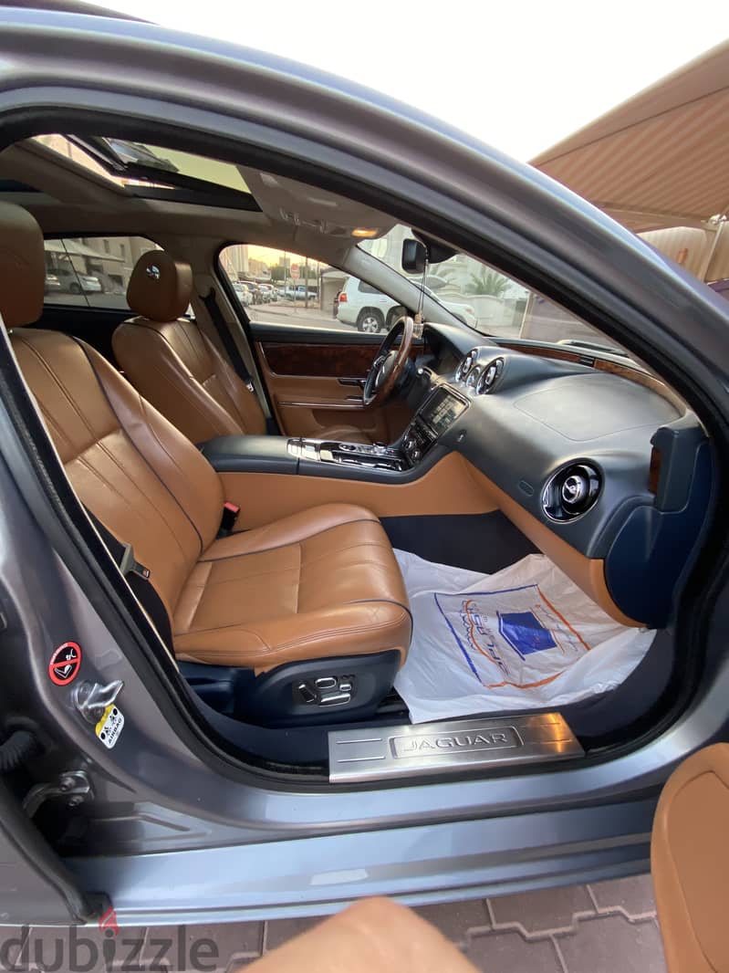 Jaguar XJ 2014 12