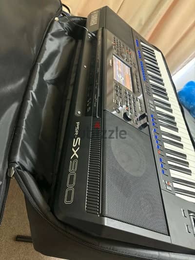 Yamaha PSR SX900 Keyboard