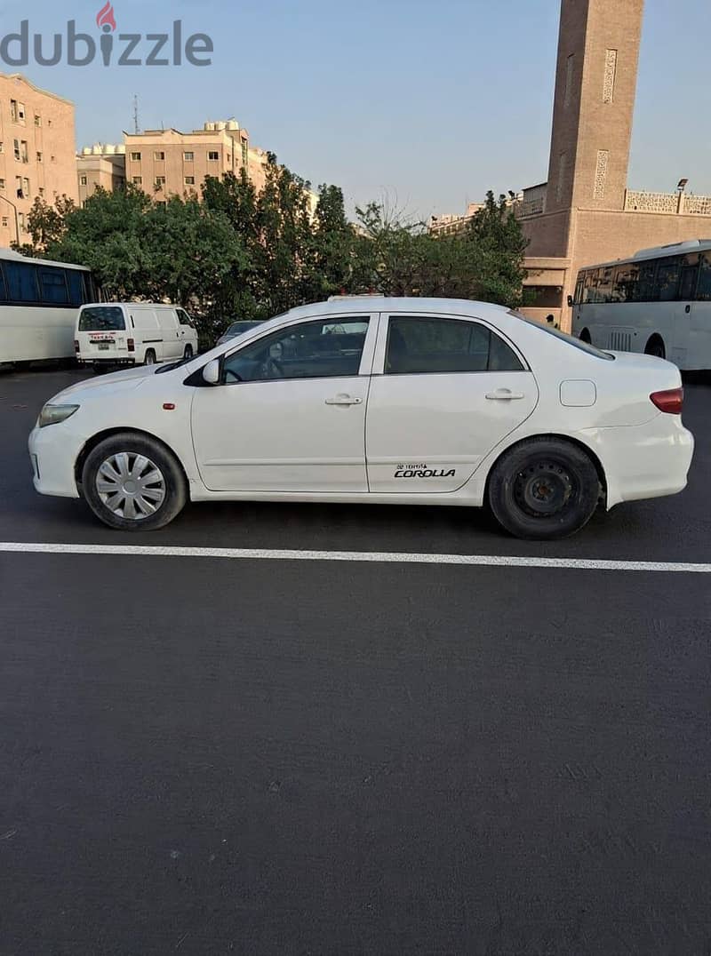 Toyota Corolla 2013 5
