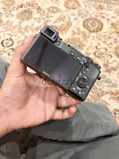 Sony a6400 with original lens