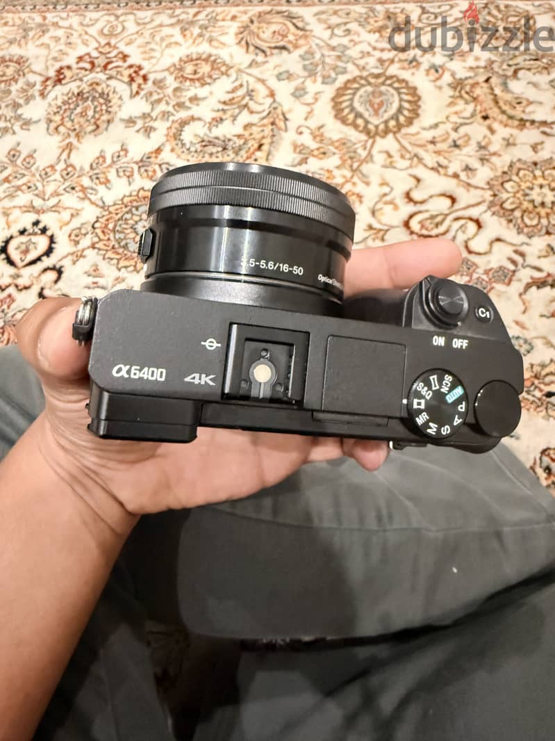 Sony a6400 with original lens 1