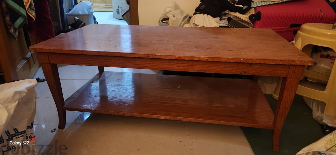 - Coffee table (46 x 23 inch) (117 x 58.5 cm) 1