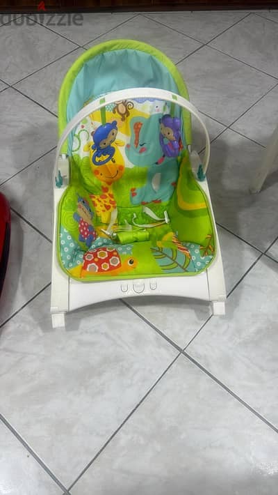 Wakar and baby seat
