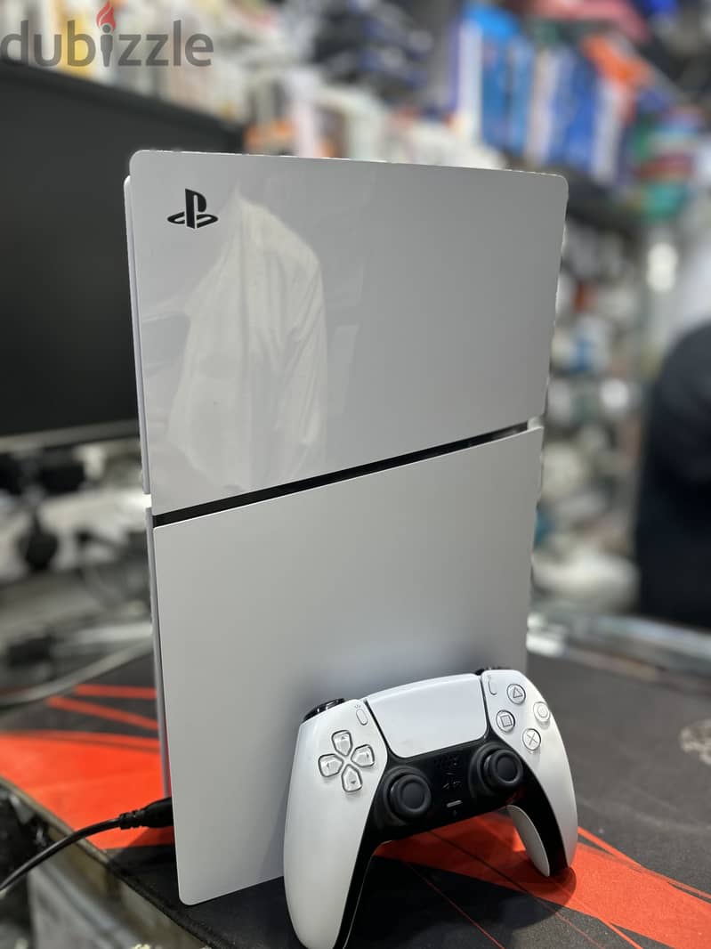 Ps5 for sale like new condition 149 kd 2