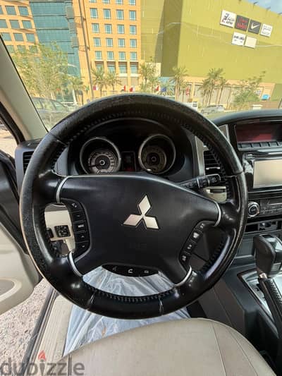 Mitsubishi Pajero 2019