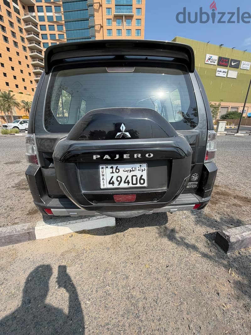 Mitsubishi Pajero 2019 1