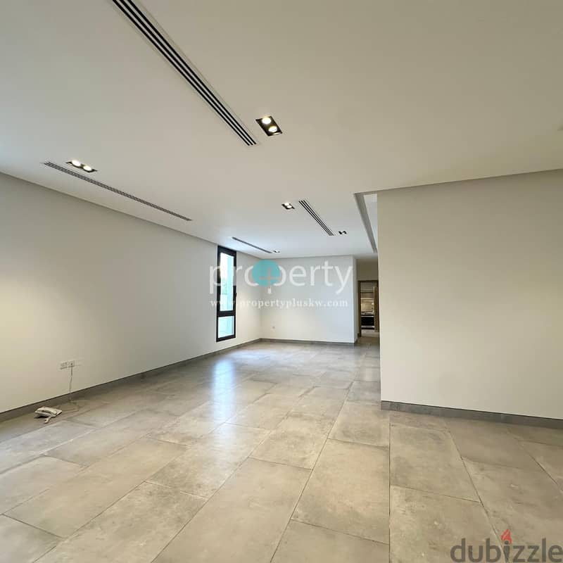 Triplex Villa for rent in Abu al Hassaniya 2