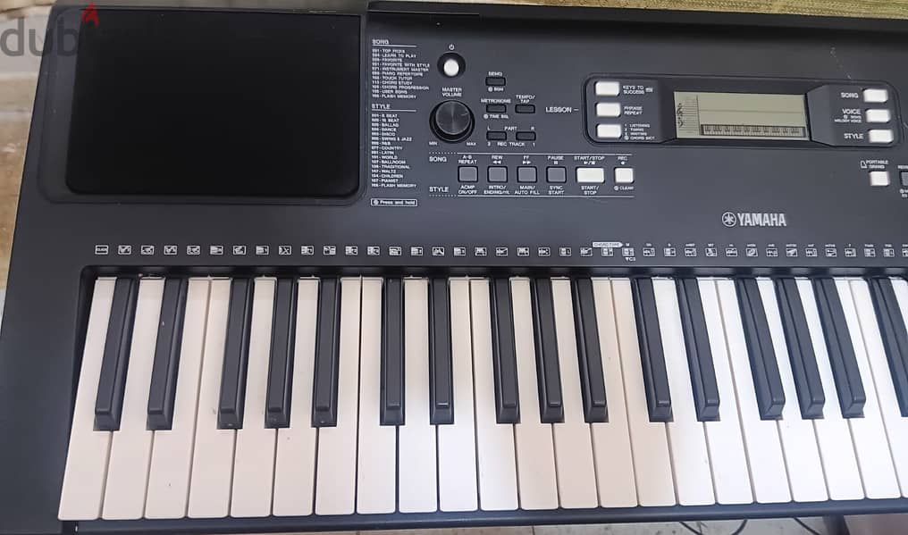 YAMAHA PSR E 363 Musical Keyboard 1