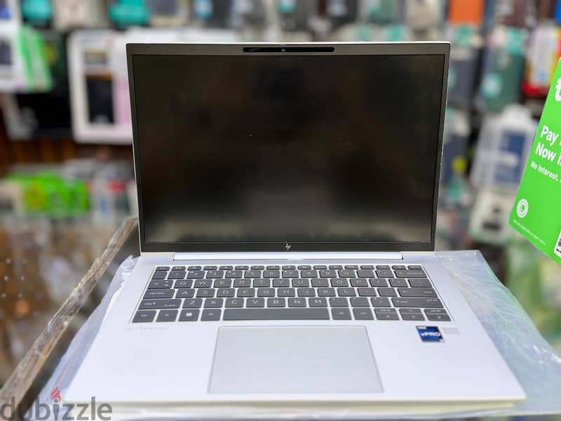 Hp 840 G9 I7 12th I7 12th  8GB DDR5 Nvme SSD 256 2