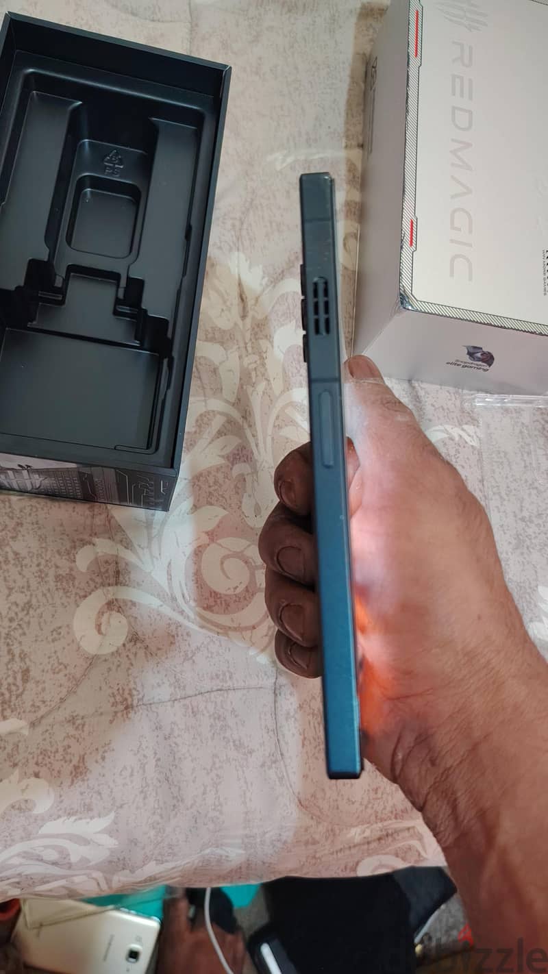 Redmagic 8 pro ram 16+12 / 512 8